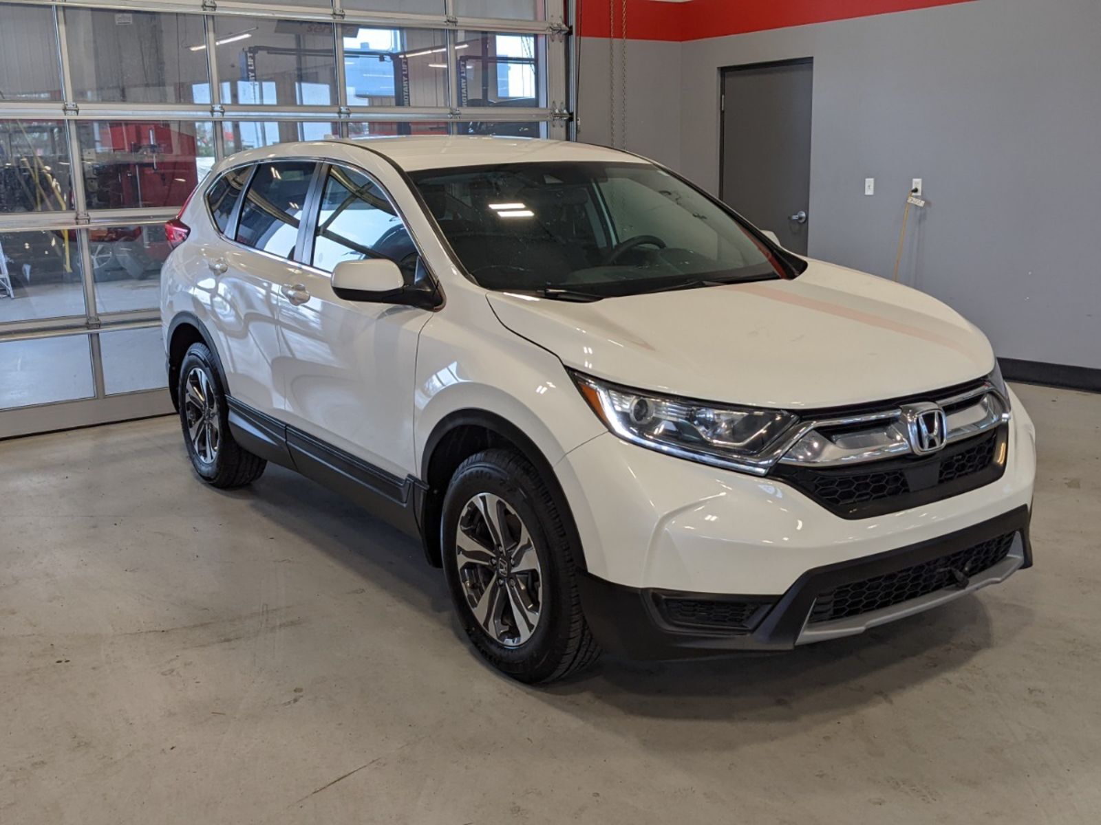 2018 Honda CR-V LX - AWD, Heated seats, Bluetooth, A/C