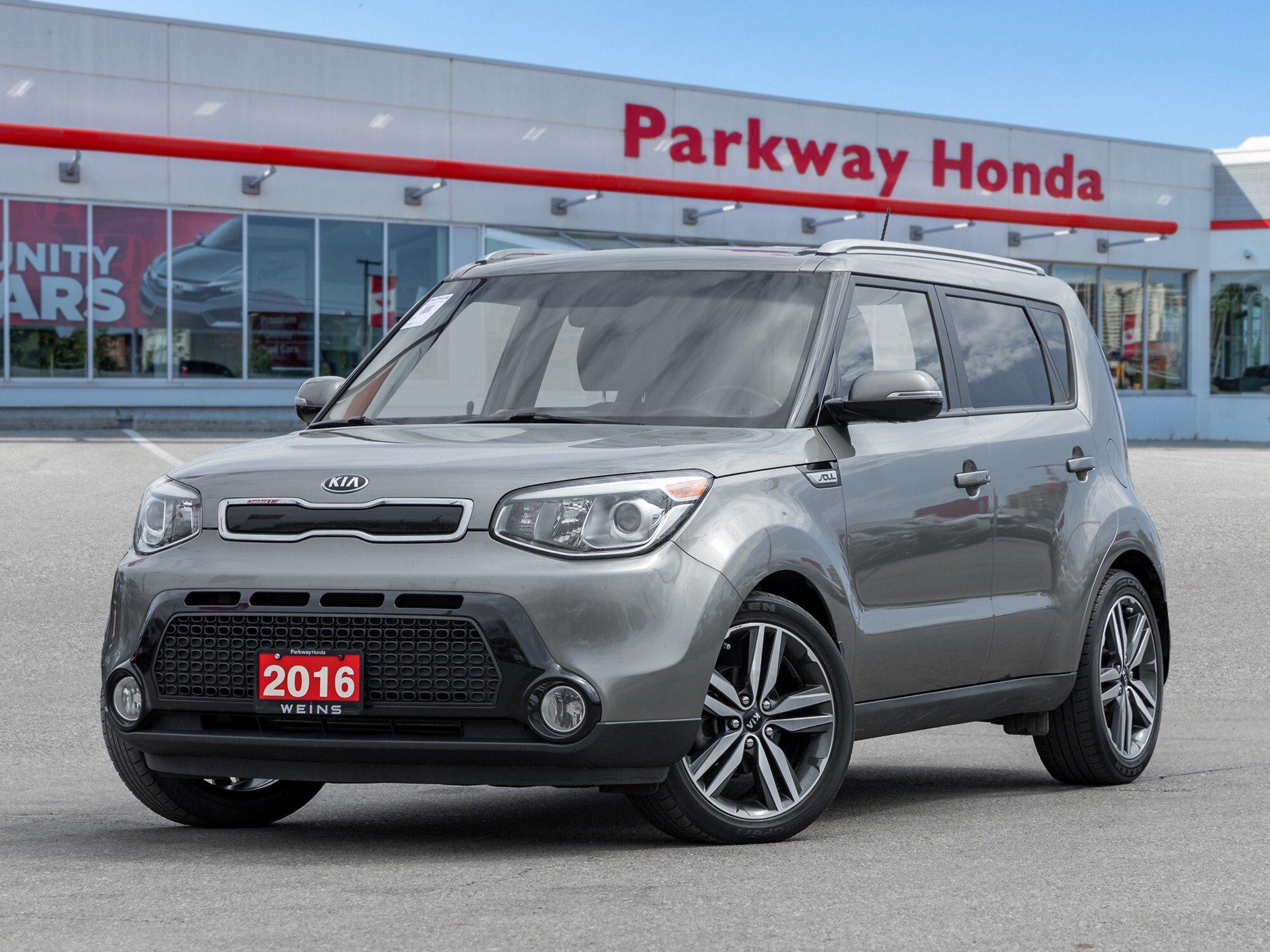 2016 Kia Soul SAFETY CERTIFIED | NEW TIRES &amp; BRAKES | 6MTH/1