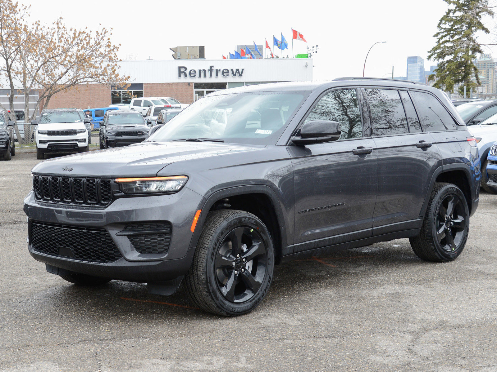 2024 Jeep Grand Cherokee Altitude 4x4, Heated Leather, Wireless Charging