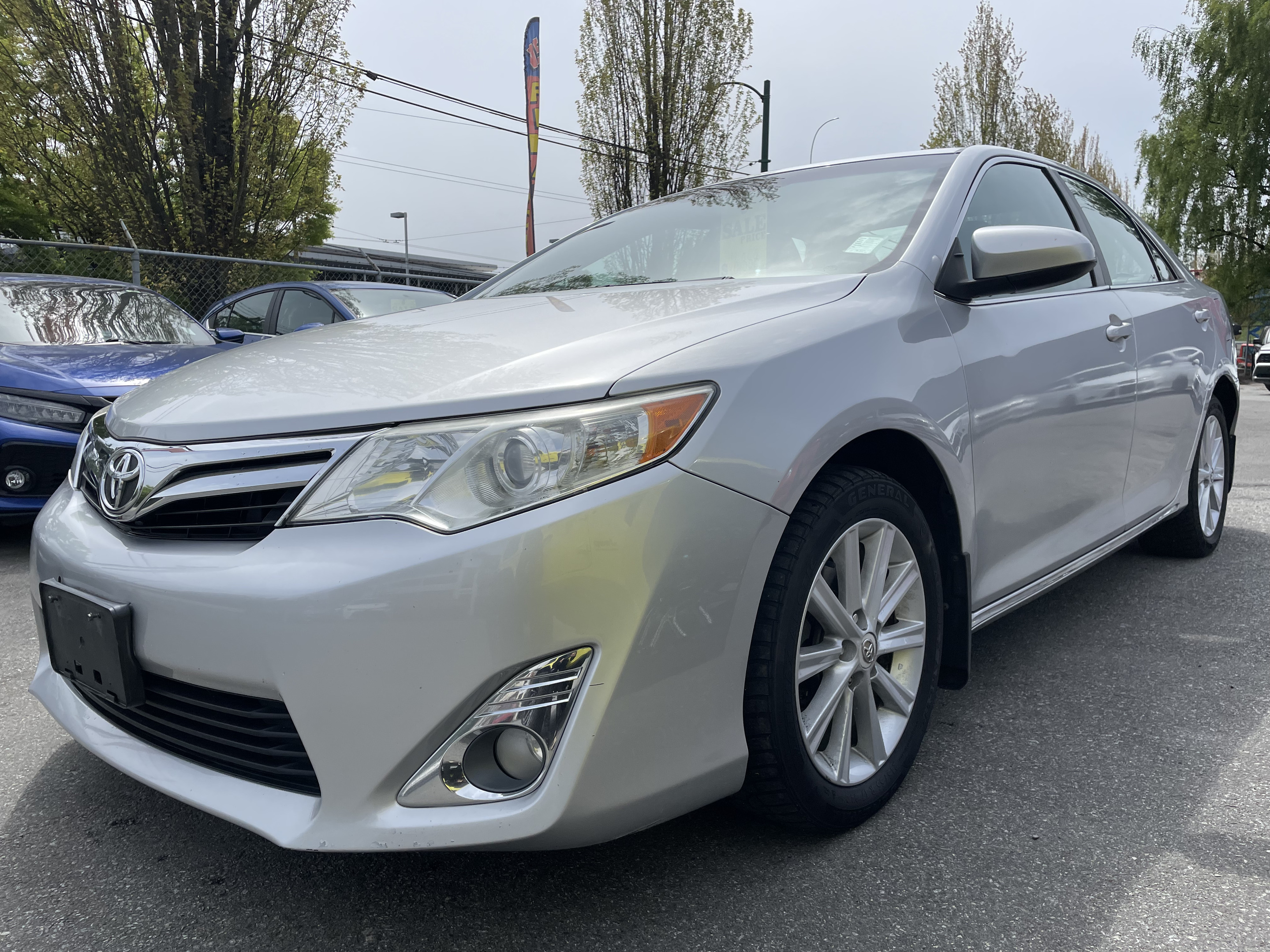 2012 Toyota Camry 4dr Sdn I4 Auto XLE