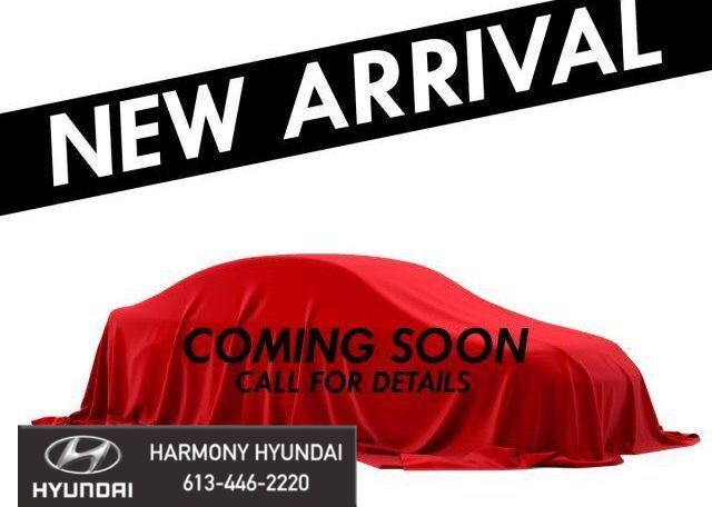 2024 Hyundai Venue Ultimate w/Black Interior (IVT)