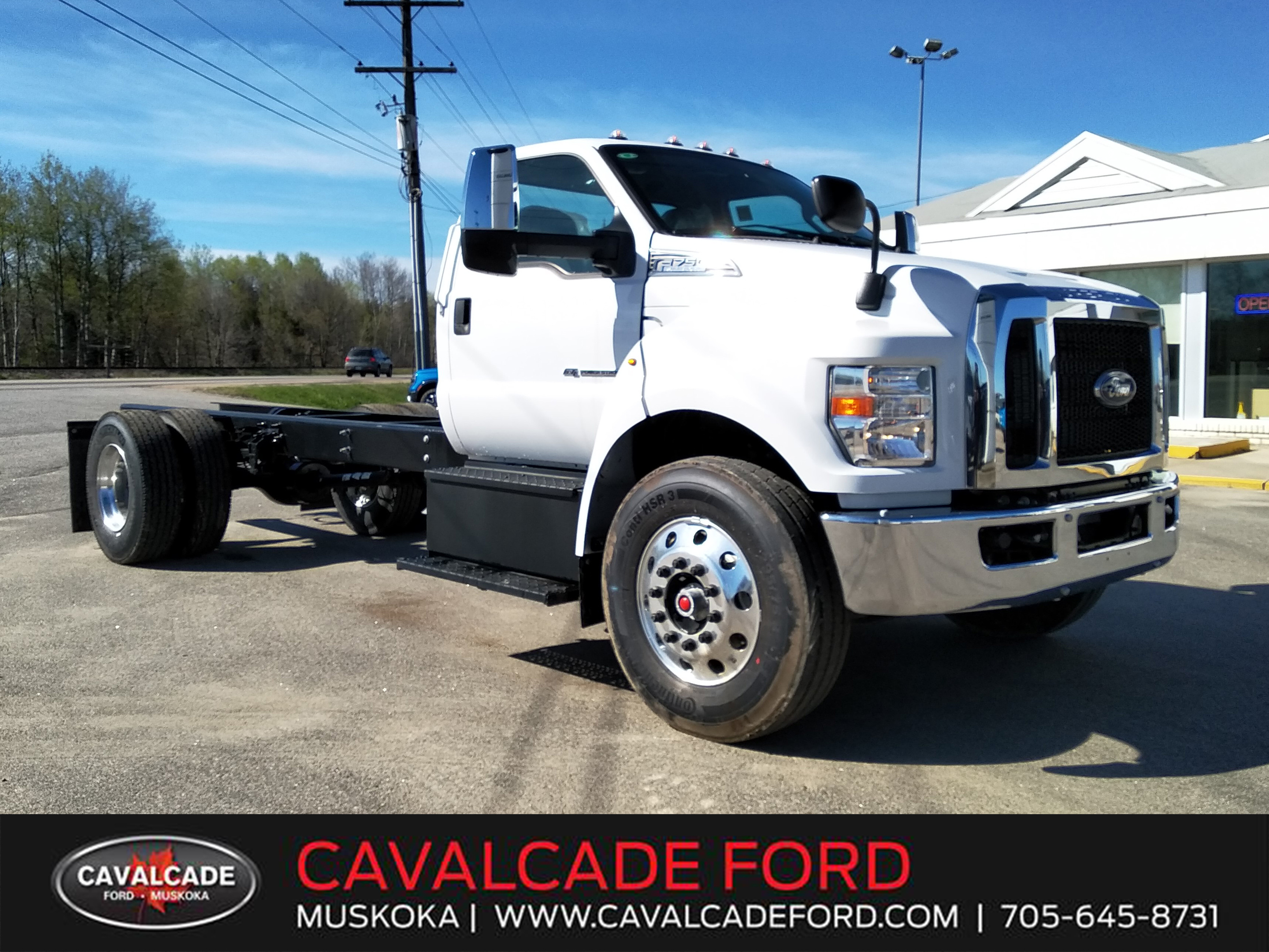 2025 Ford F-750 Chassis Truck