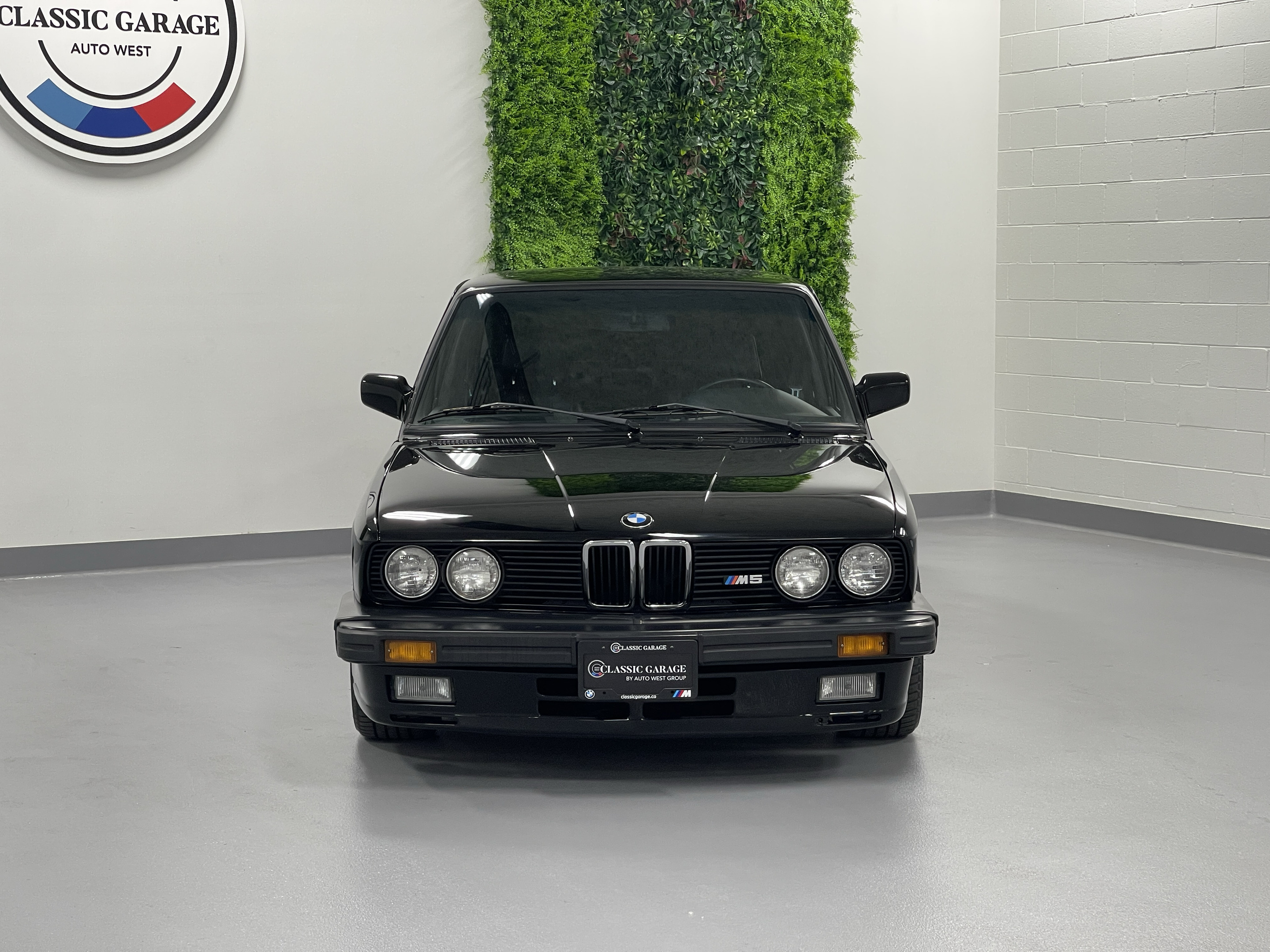 1988 BMW M5 Rare , Cdn E28 , M5 , Black Leather