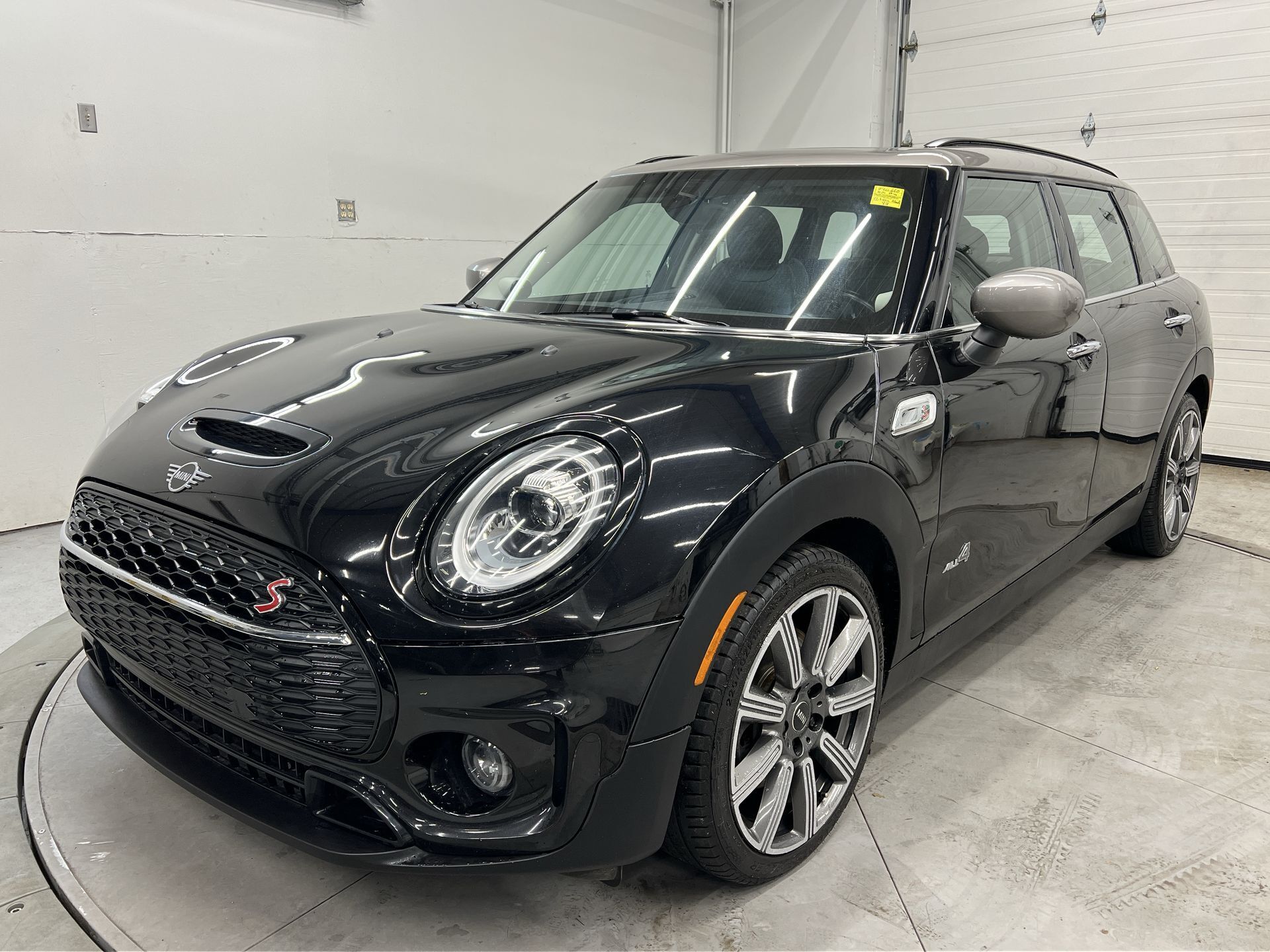 2020 MINI Cooper Clubman S AWD SIGNATURE| PANO ROOF| LEATHER| NAV| REAR CAM