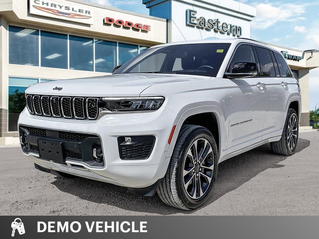 2023 Jeep Grand Cherokee Overland Integrated Off road Camera | Front Heated