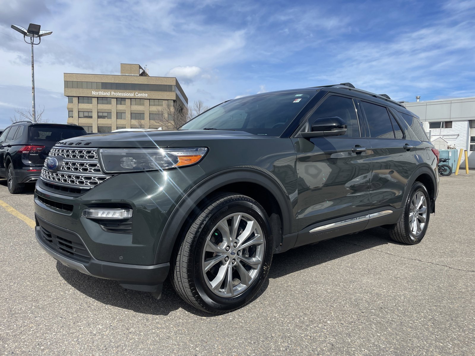 2022 Ford Explorer Limited | Clean Carfax | One Owner | Leather!