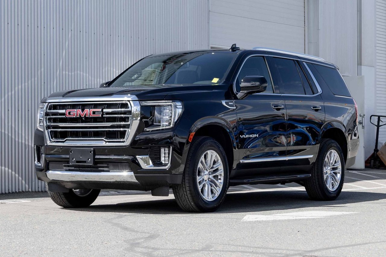 2024 GMC Yukon SLT Available for 4.49% up to 72 Months! / 