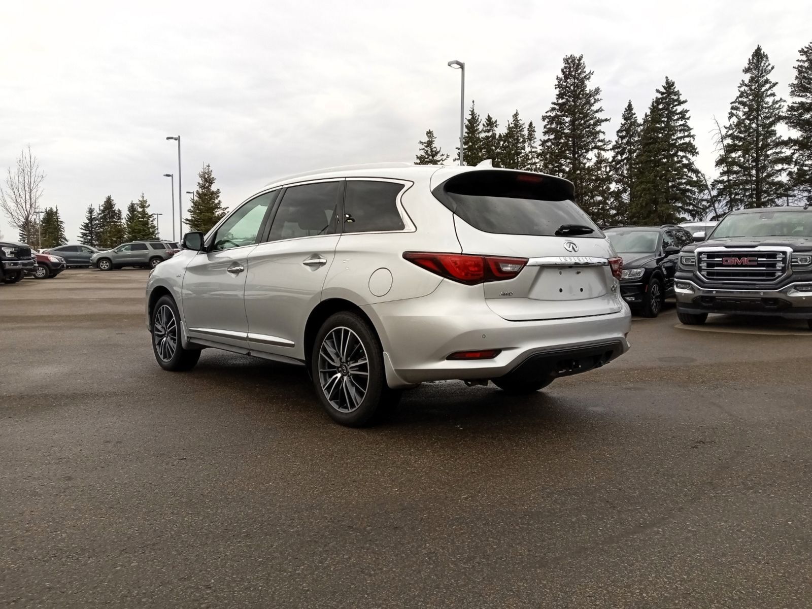 2020 Infiniti QX60 Essential, LEATHER, SUNROOF, NAVIGATION, CPO AVAIL