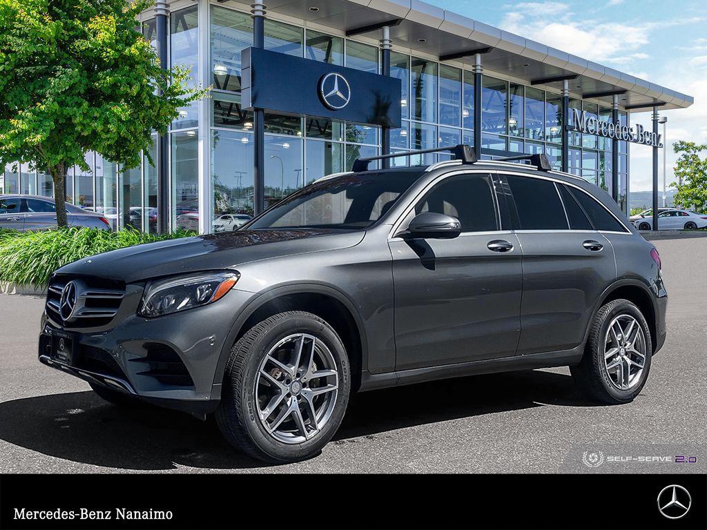 2017 Mercedes-Benz GLC300 ONE PREVIOUS OWNER !! WITH LOW KM!! 