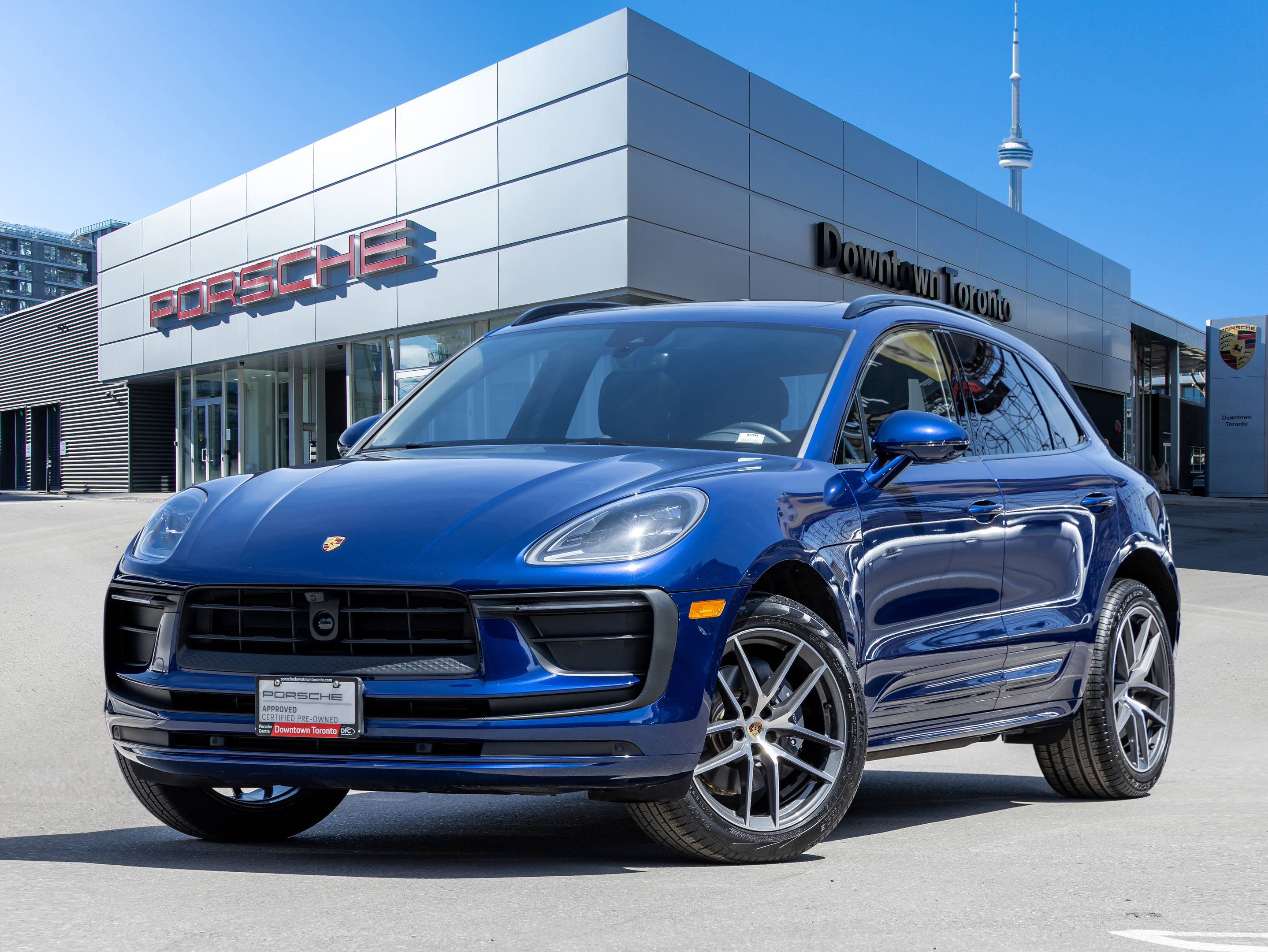 2024 Porsche Macan Well Optioned | 2YR Certified Pre-owned Warranty