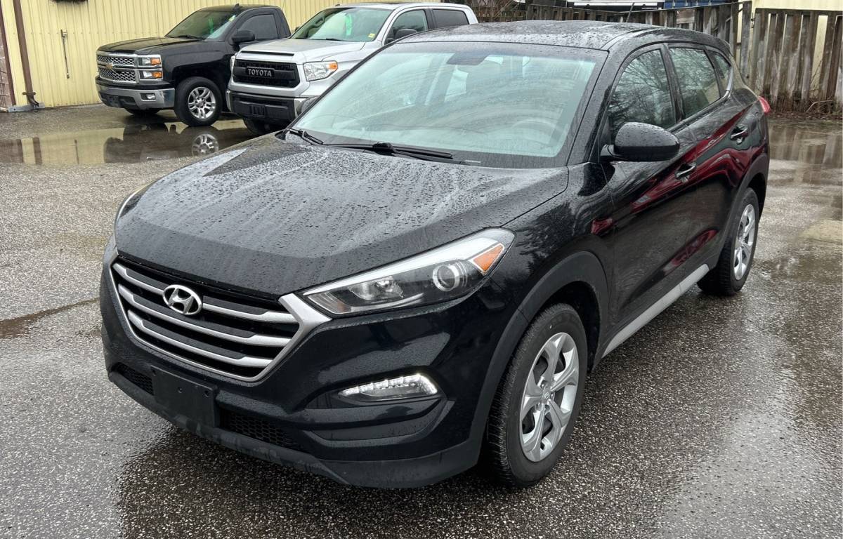 2018 Hyundai Tucson 2.0L AWD COMING SOON!