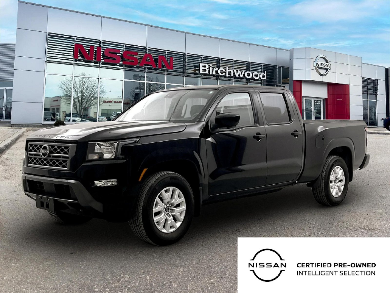 2022 Nissan Frontier SV Accident Free | Low KM's