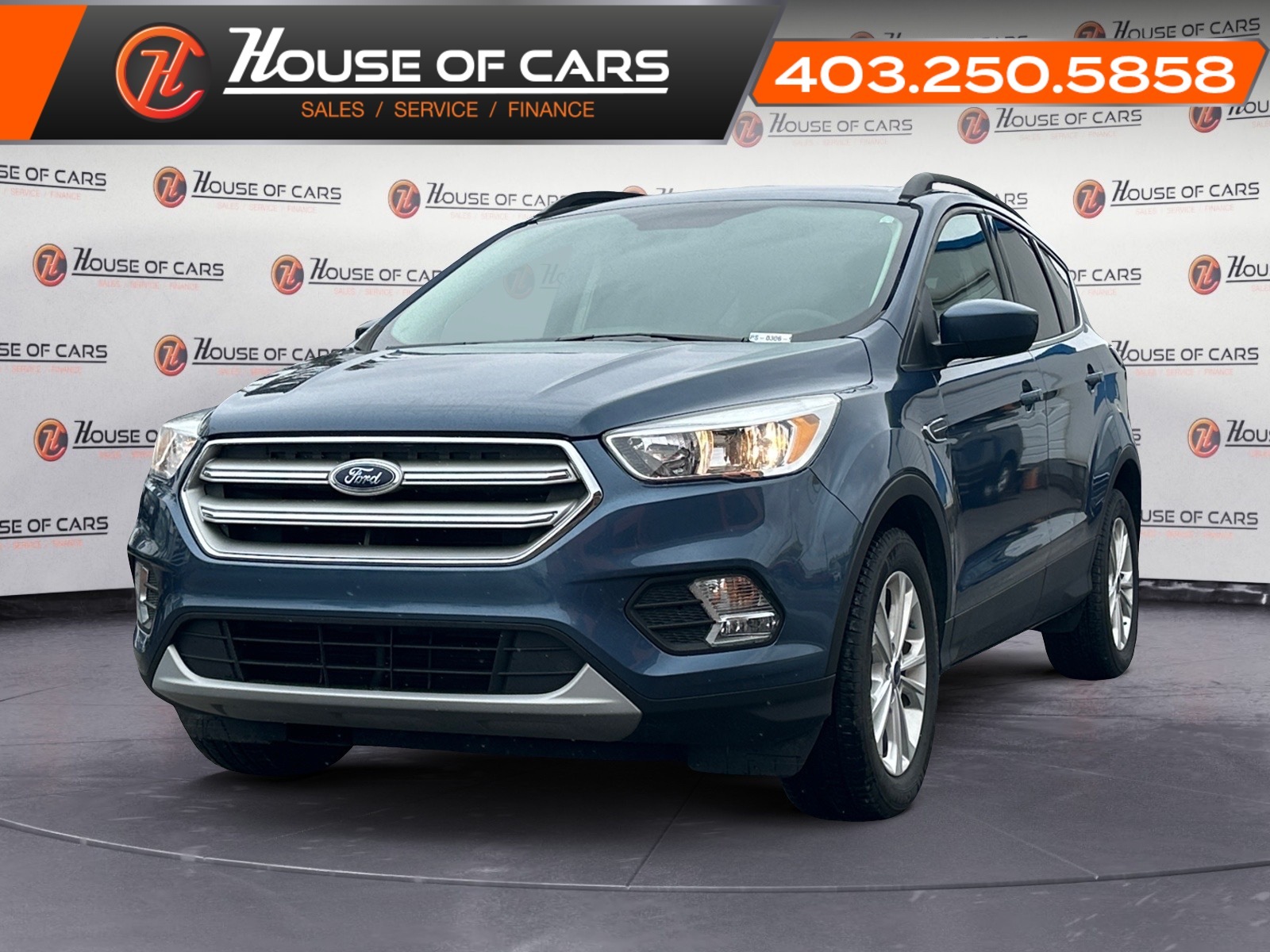 2018 Ford Escape SE 4WD WITH/ BLUETOOTH AND HEATED SEATS