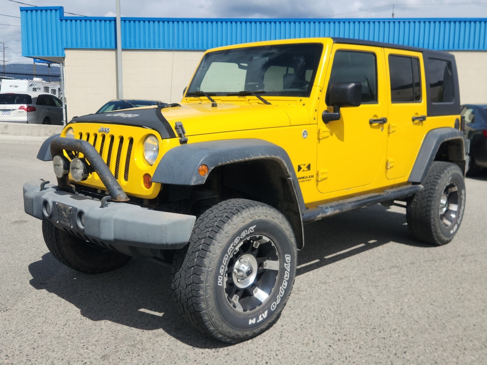 2009 Jeep WRANGLER UNLIMITED X ! MANUAL! LIFTED! 4X4! BUSH BAR! READY TO PLAY!