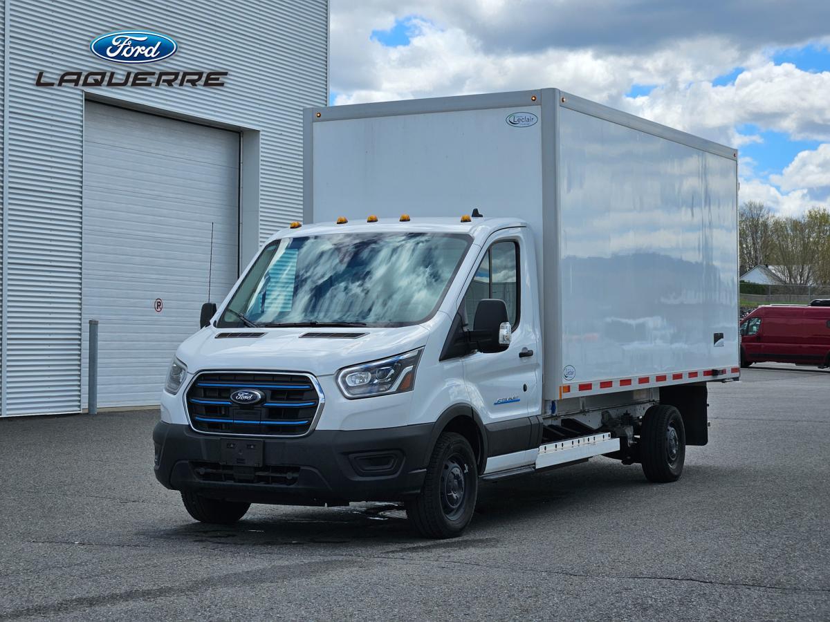 2023 Ford E-Transit Cargo Van T-350 PA 178 po PNBV de 9 500 lb RARS