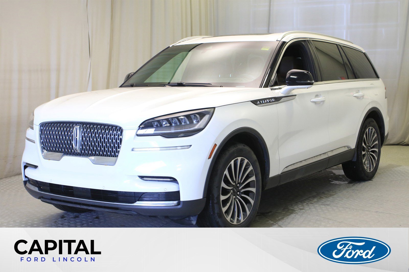 2022 Lincoln Aviator Reserve AWD **Clean Carfax, One Owner, Leather, Su