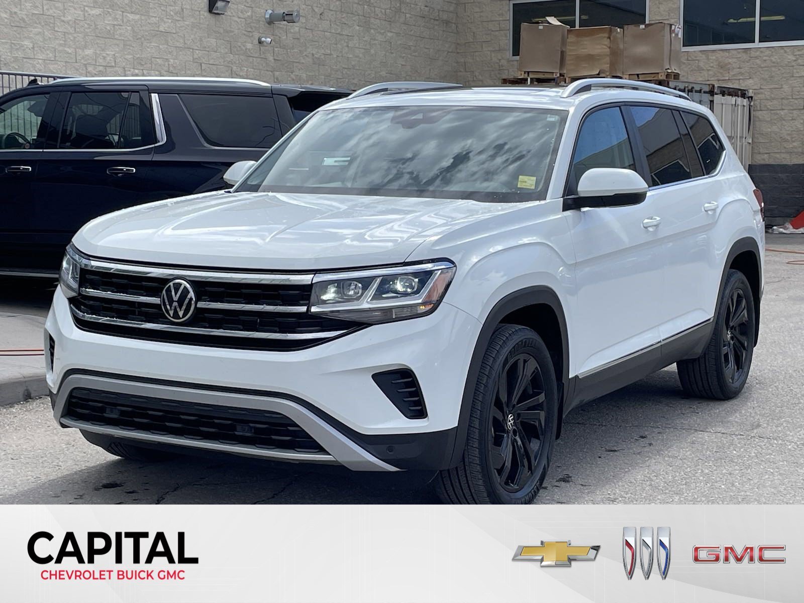 2022 Volkswagen Atlas Highline + DRIVER SAFETY PACKAGE + ADAPTIVE CRUISE