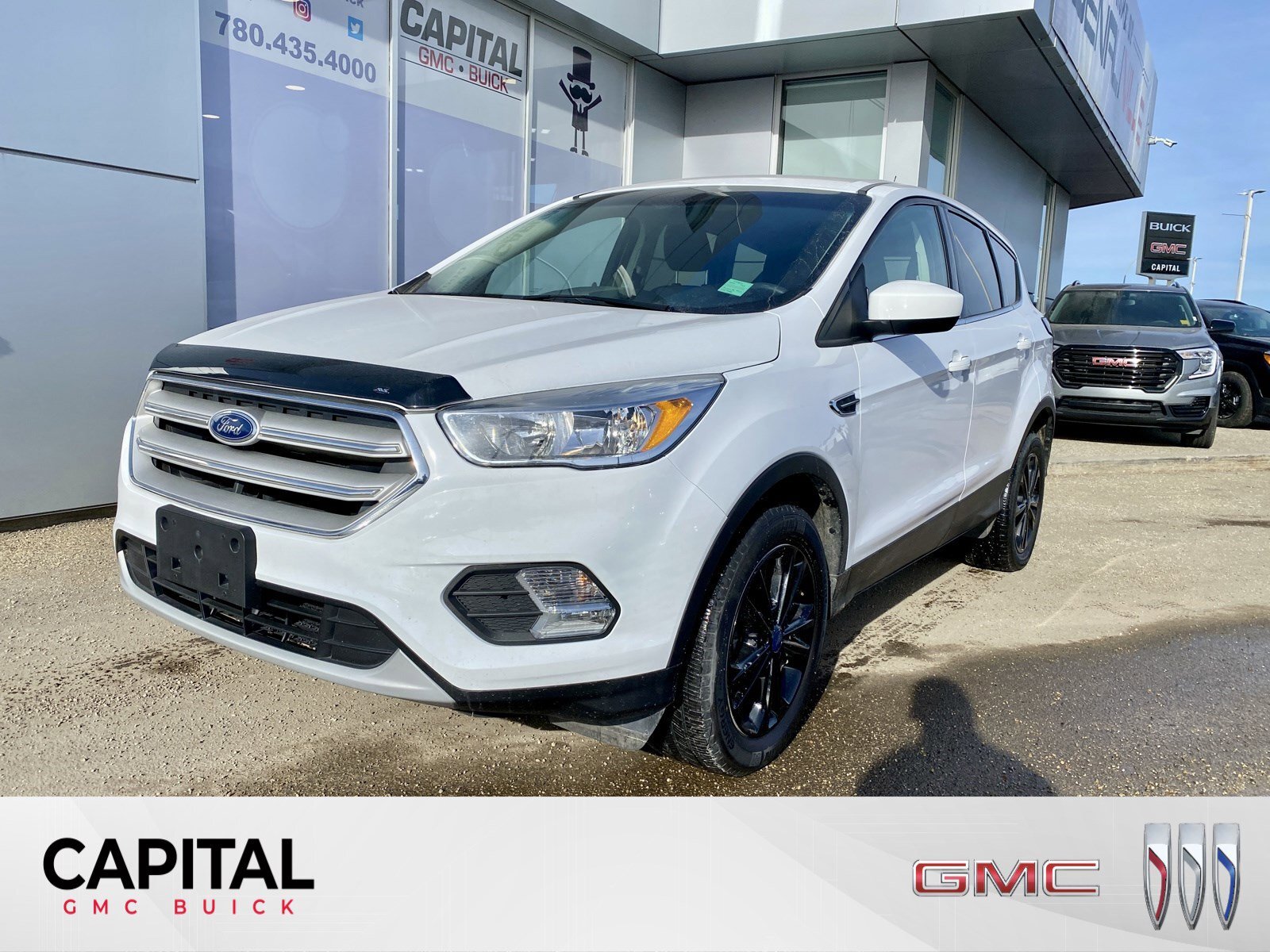 2019 Ford Escape SE 4WD * HEATED SEATS * NAVIGATION * BIG SCREEN