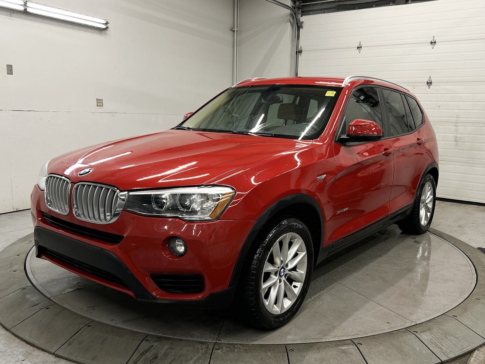 2015 BMW X3 AWD | LEATHER | HTD SEATS/STEERING | LOW KMS!