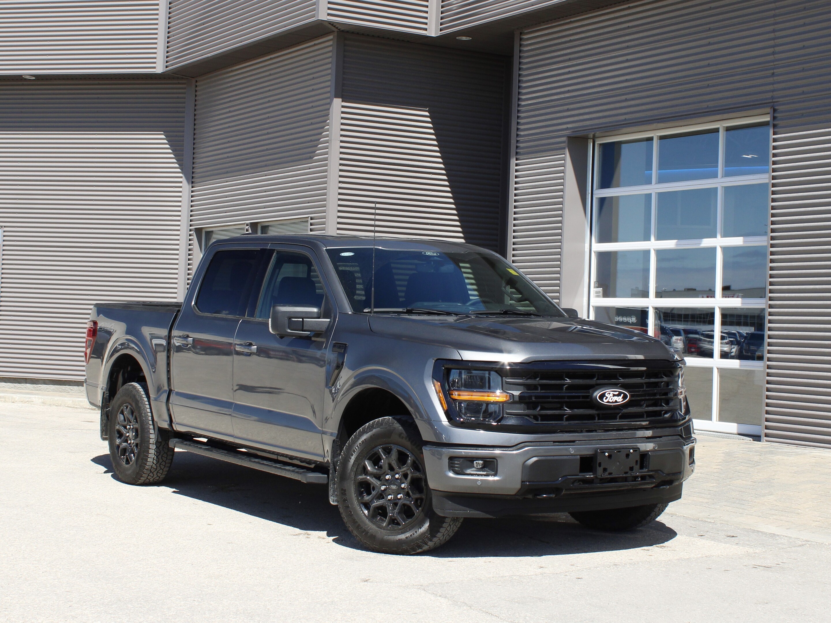 2024 Ford F-150 XLT | 4WD | Black Appearance Package