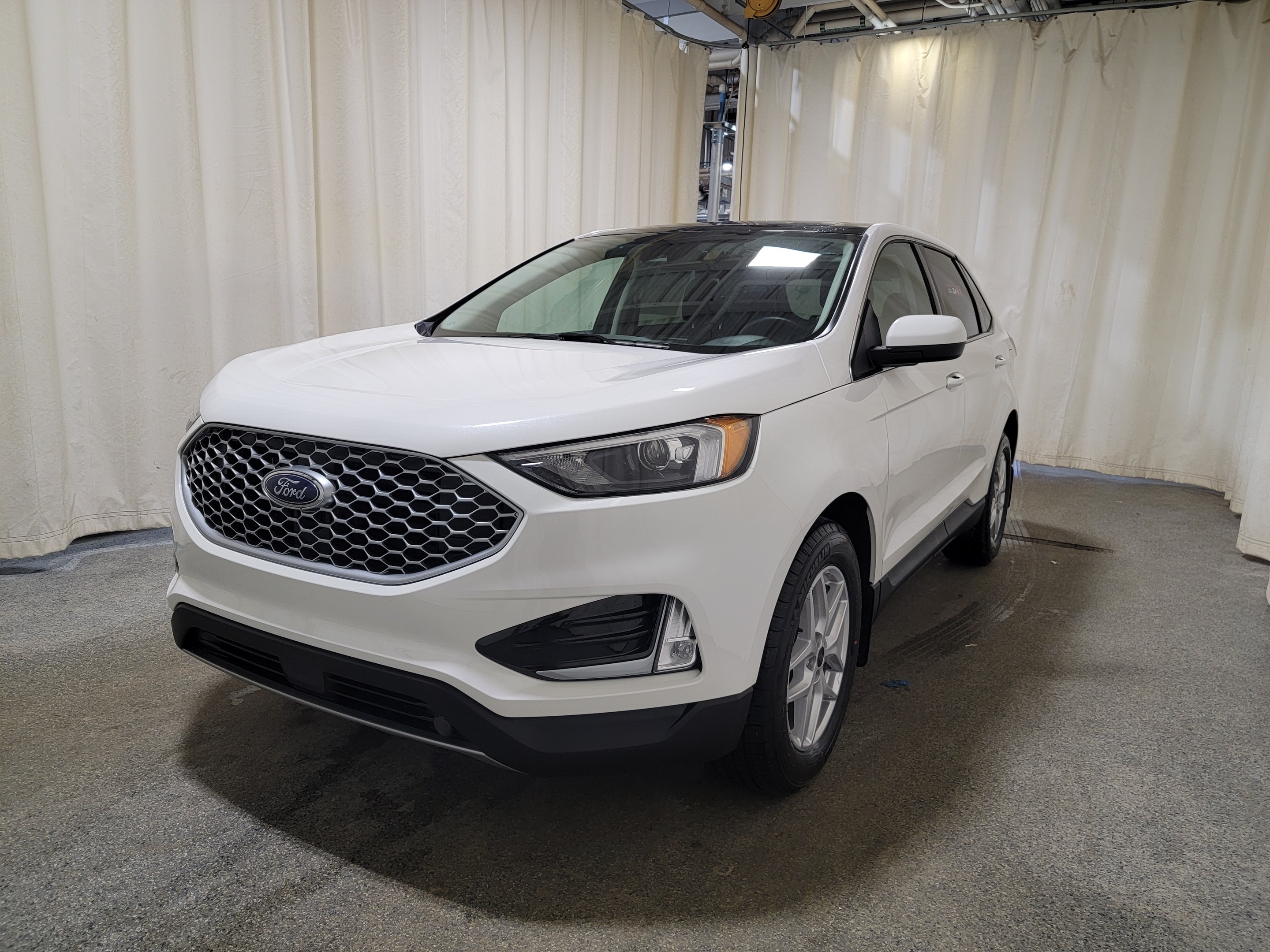 2024 Ford Edge SEL 201A W/CONVENIENCE PACKAGE & MOONROOF