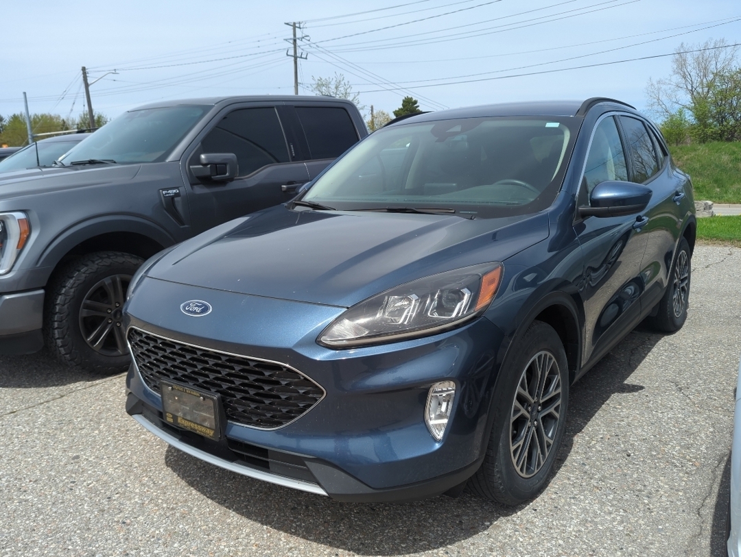2020 Ford Escape SEL - EXPRESSWAY SERVICED, BOUGHT HERE, LOCAL TRAD