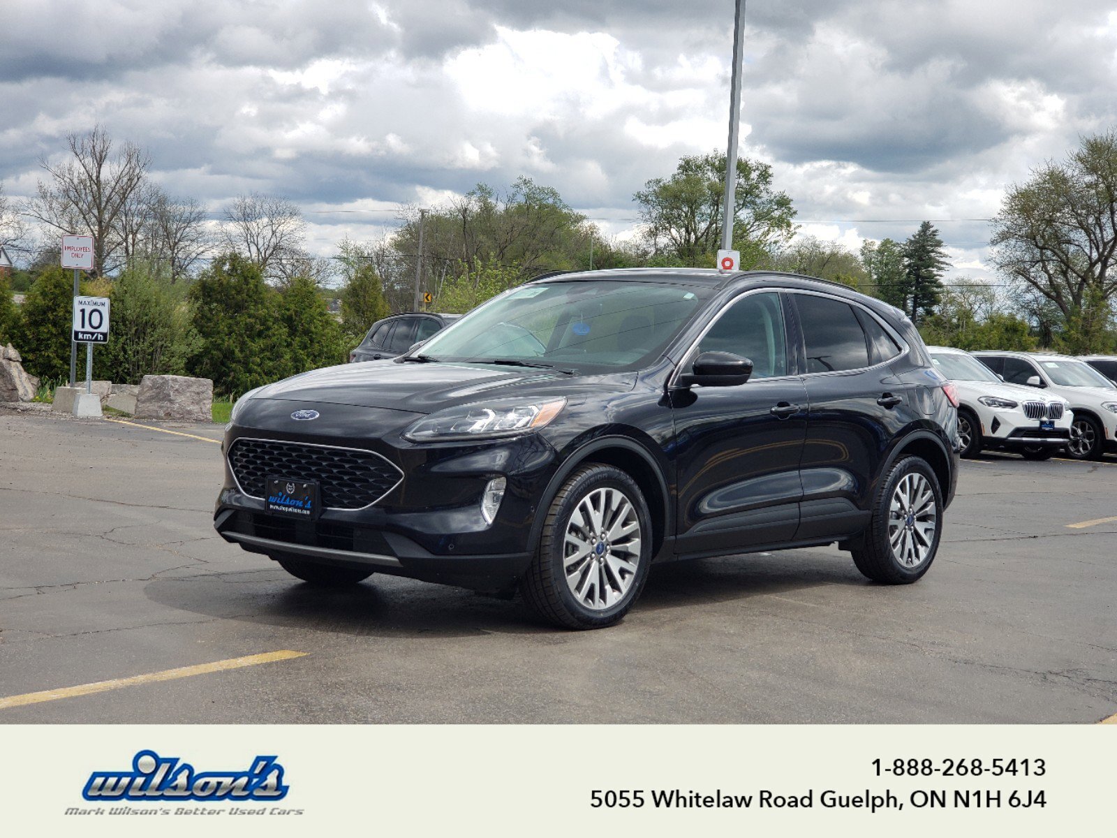2021 Ford Escape Titanium AWD, Pano Roof, Leather, Nav, Heated Stee