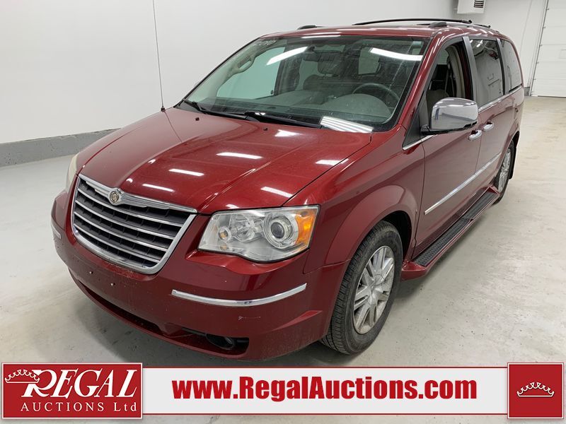 2010 Chrysler Town & Country LIMITED