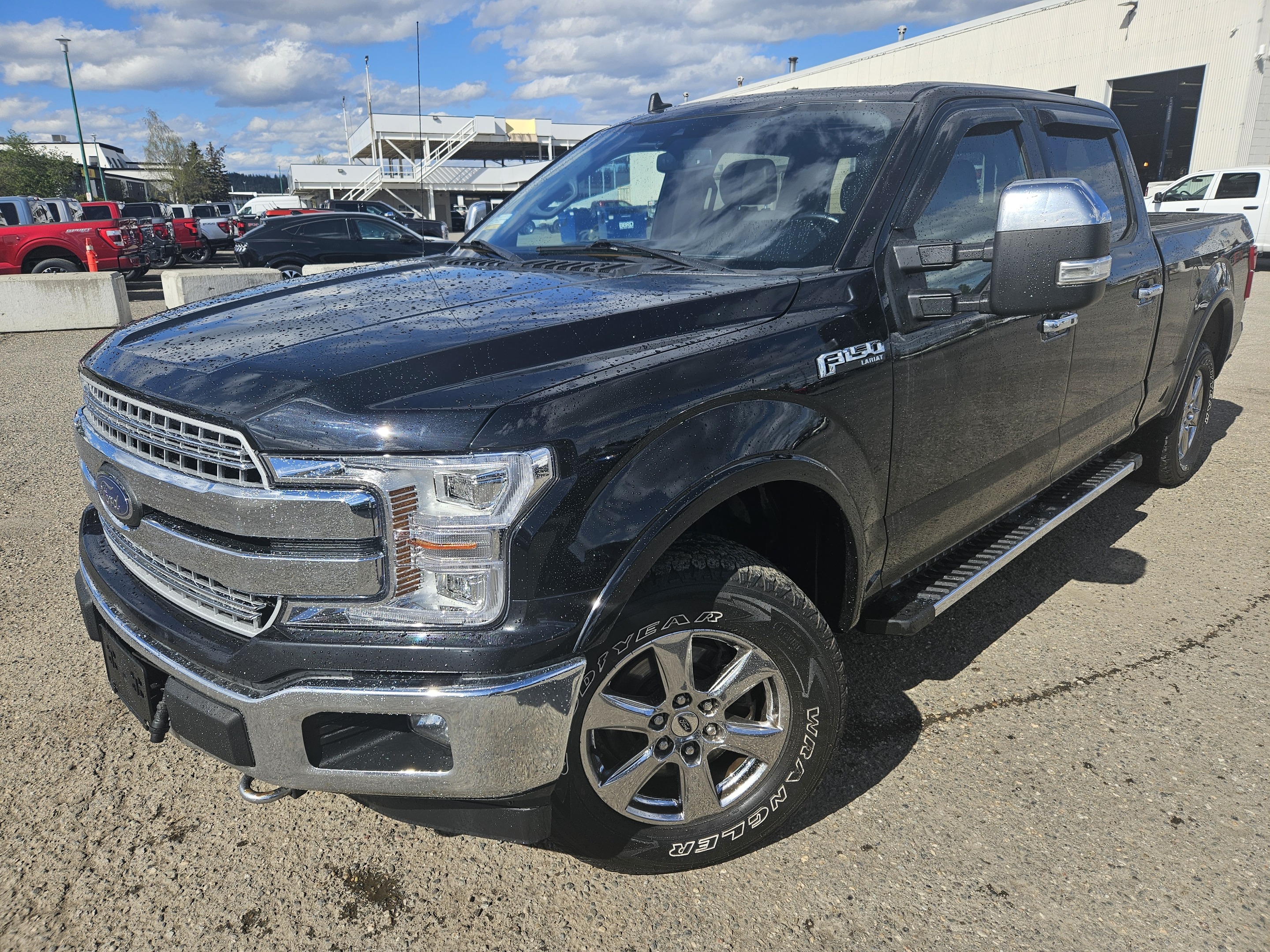 2020 Ford F-150 Lariat | 502A | FX4/Chrome/Trailer Tow Package