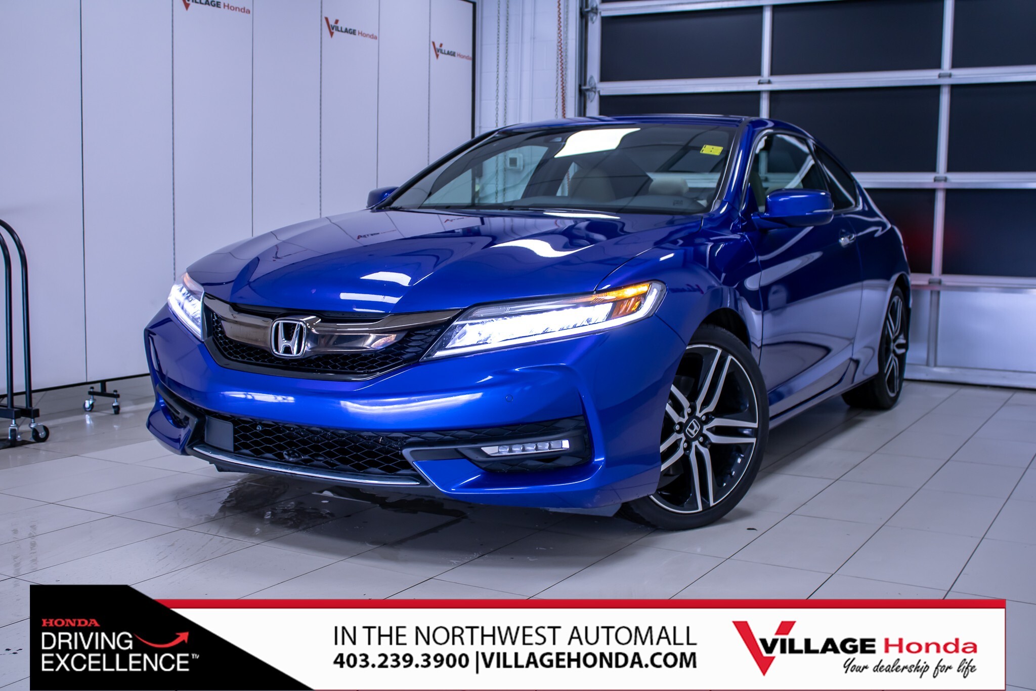 2017 Honda Accord Touring LOCAL! ONE OWNER! TOP-OF-LINE! REMOTE STAR