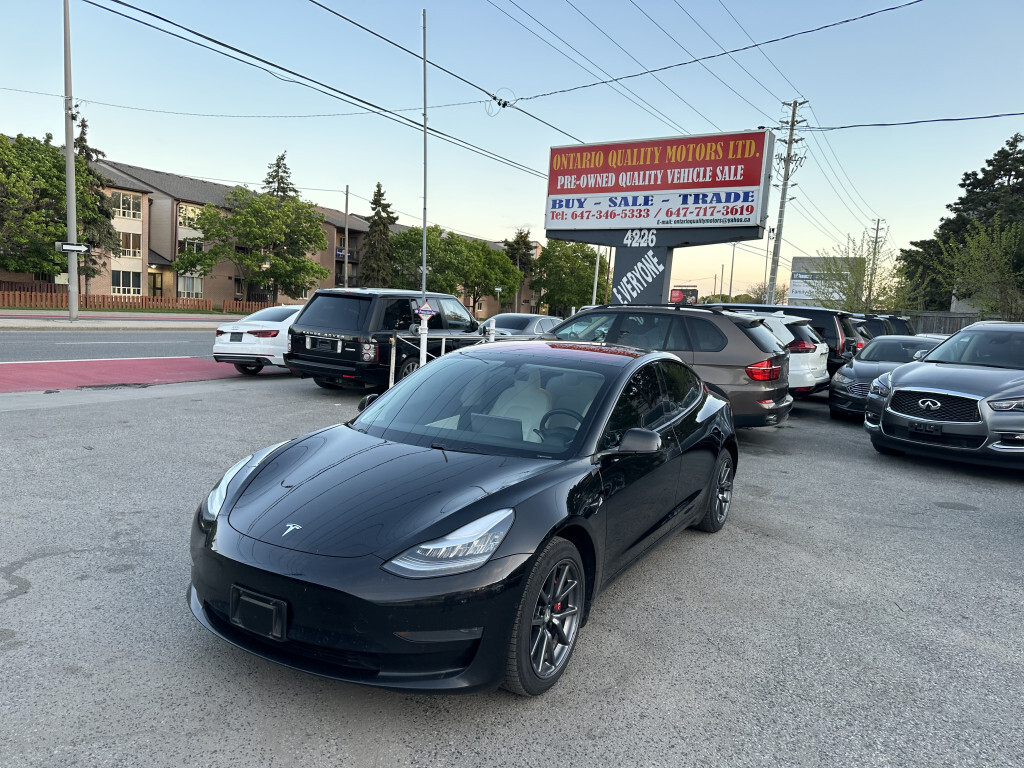 2018 Tesla Model 3 Long Range AWD | Black on White Interior!
