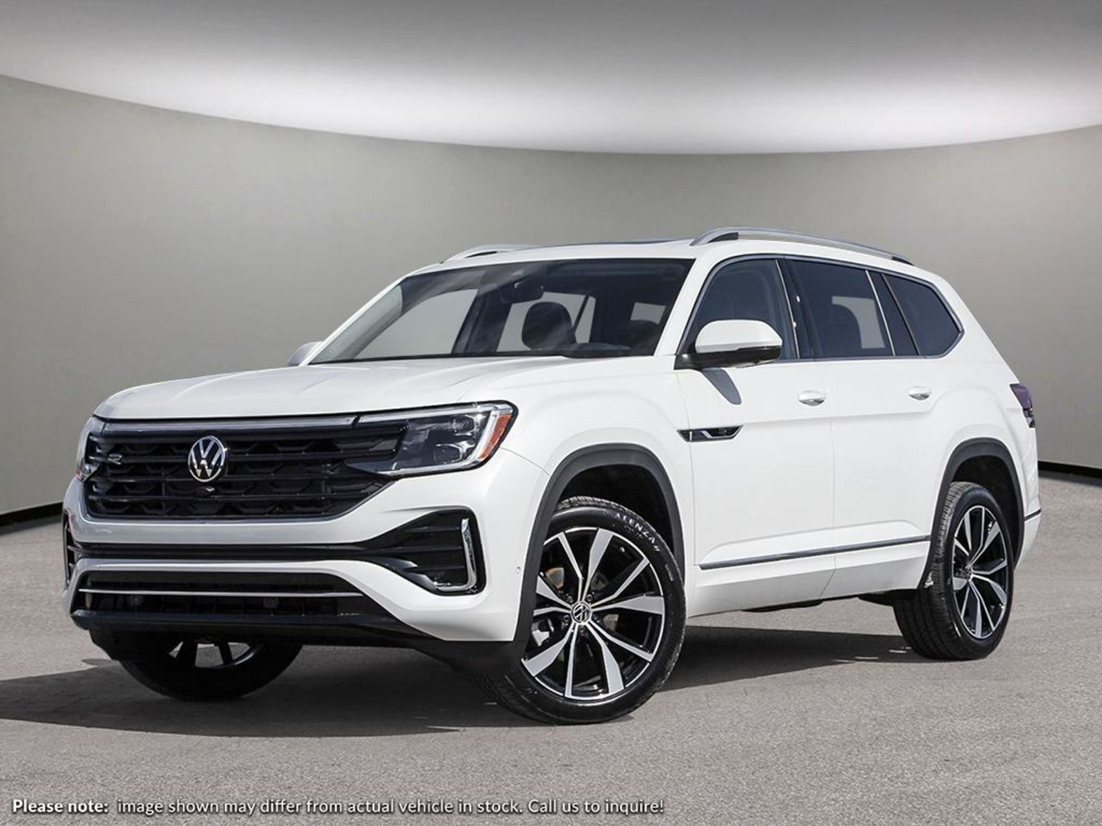 2024 Volkswagen Atlas Execline | Captain's Chairs package - No Admin Fee