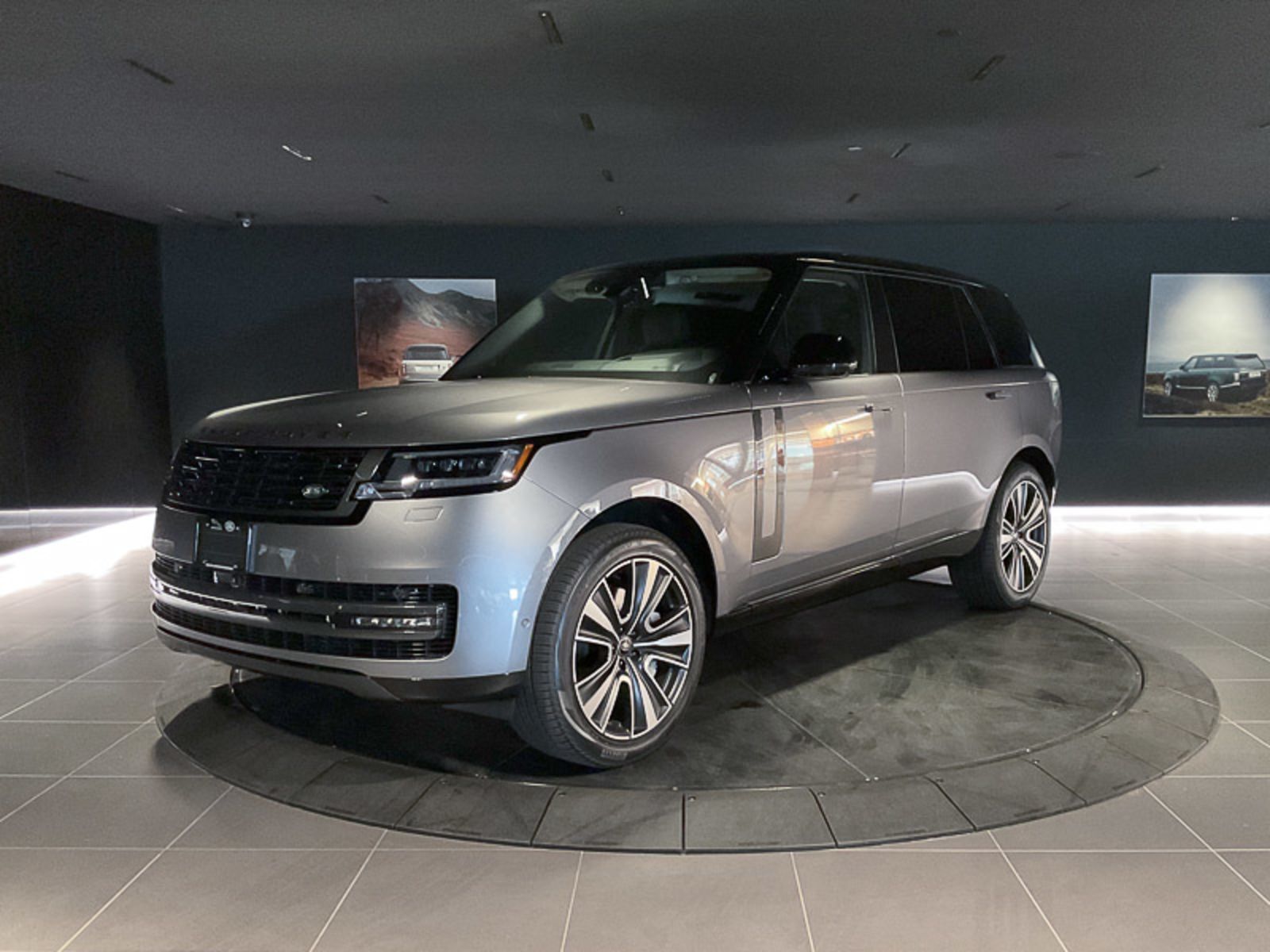 2024 Land Rover Range Rover SE | Shadow Exterior Pack | Meridian 3D Surround S
