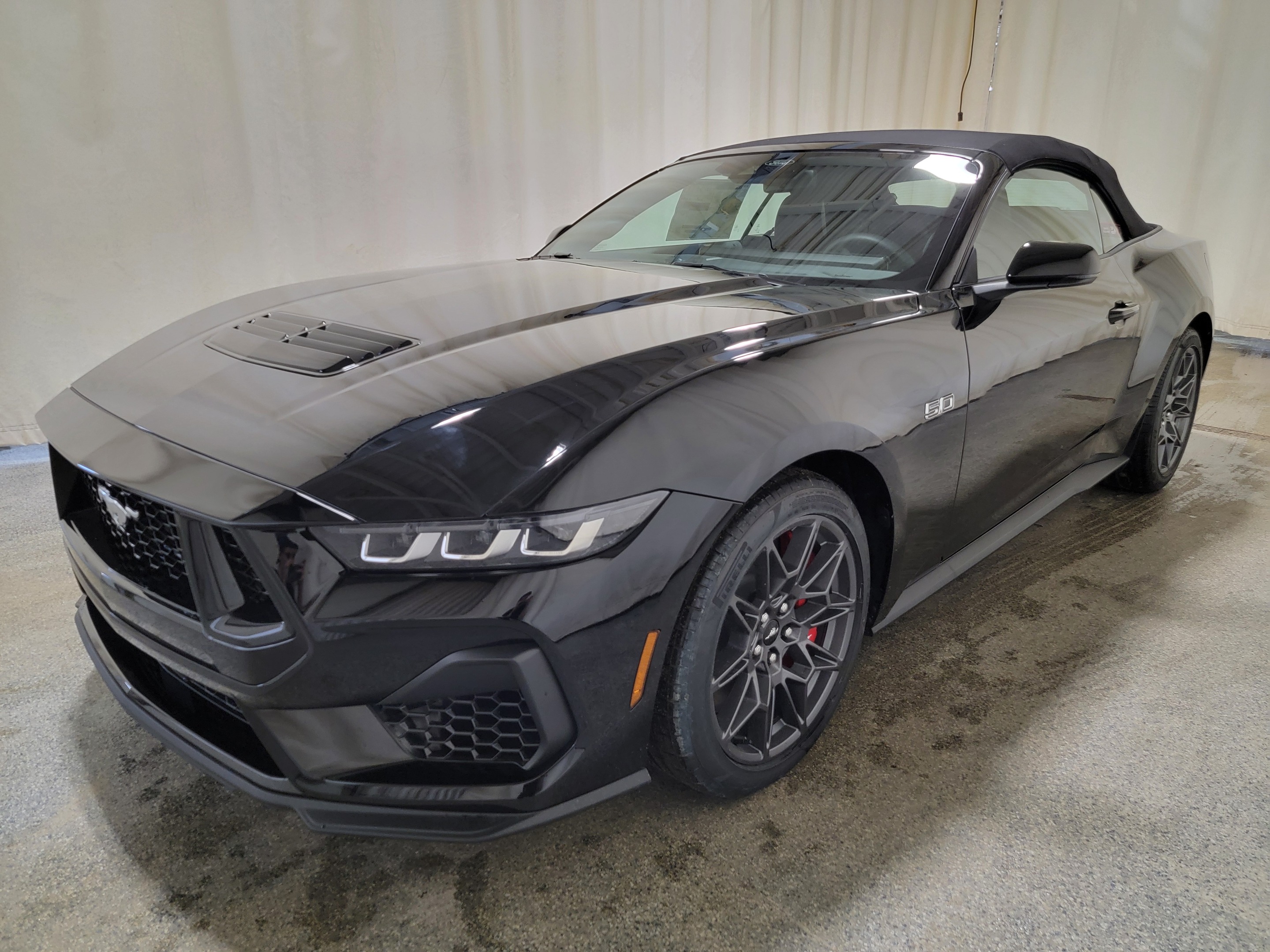 2024 Ford Mustang GT PREMIUM W/ GT PERFORMANCE PACKAGE