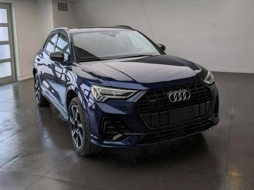 2024 Audi Q3 45 Technik