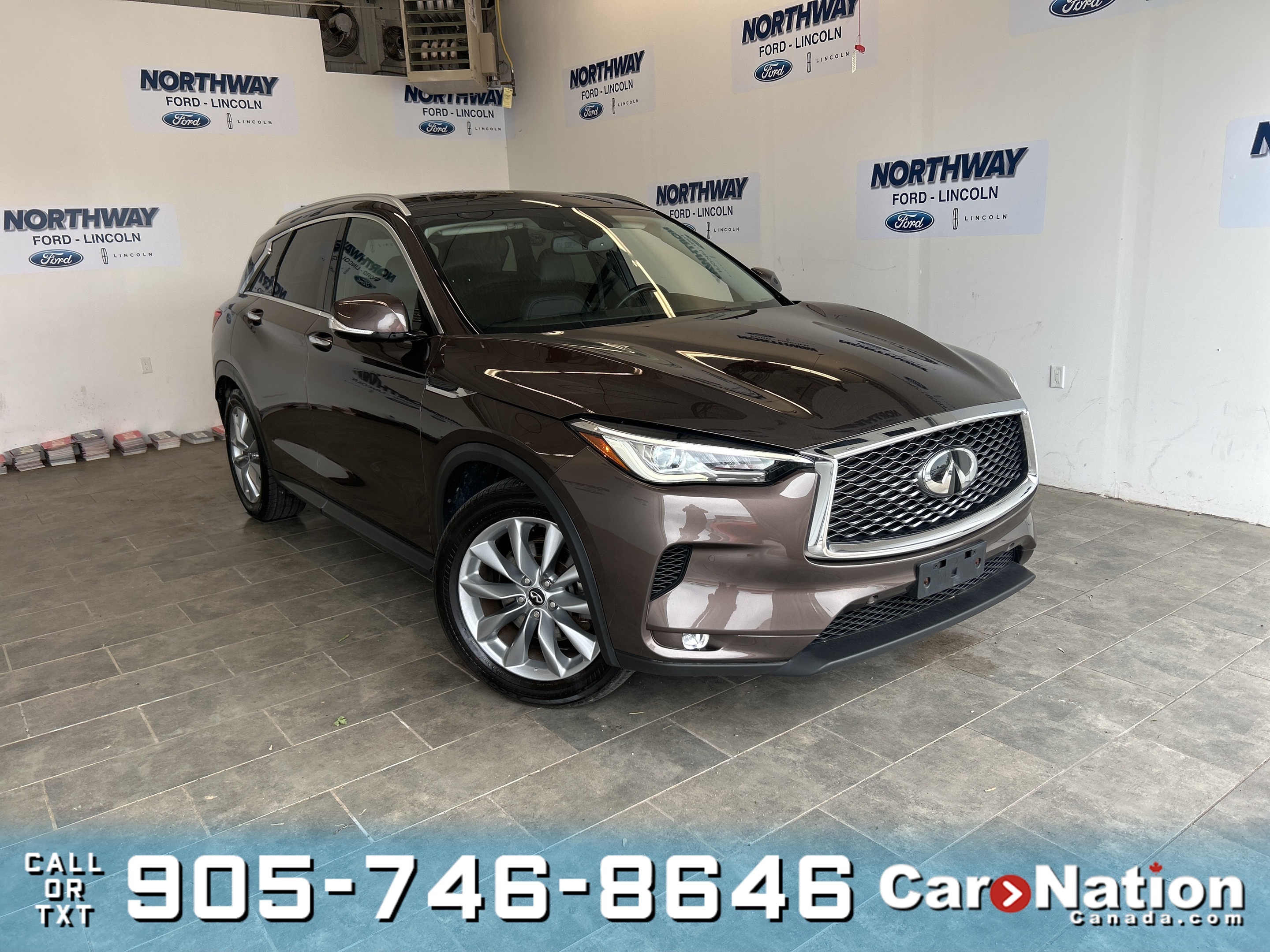 2019 Infiniti QX50 ESSENTIAL |AWD | LEATHER | PANO ROOF | NAV|1 OWNER