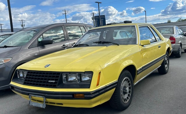 1979 Ford Mustang GHIA AUTO, FABRIC SEATS, BRIGHT YELLOW, MANUAL LOC