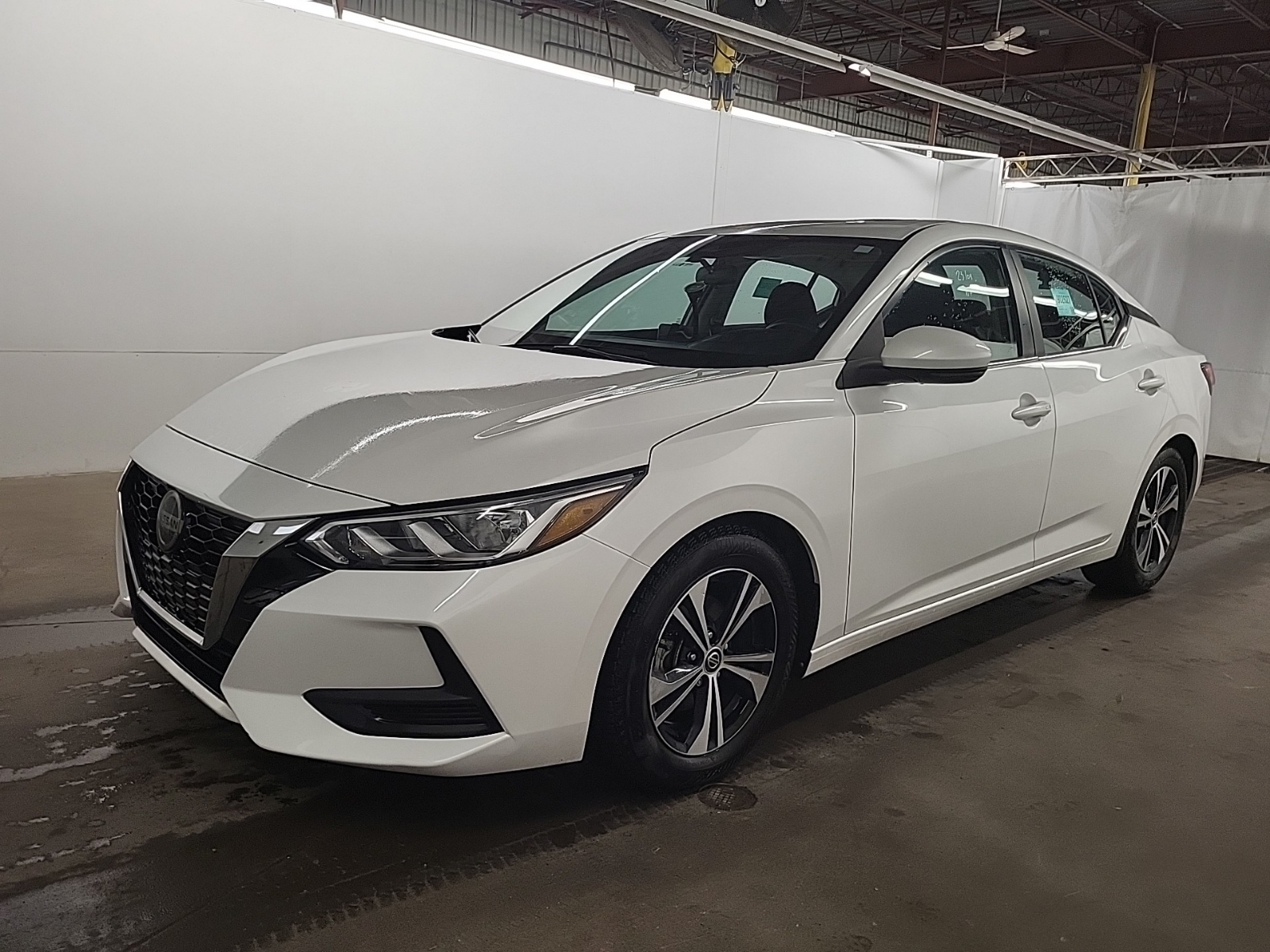 2021 Nissan Sentra SV Peral White/Sunroof/Carplay+Android / Blind Spo