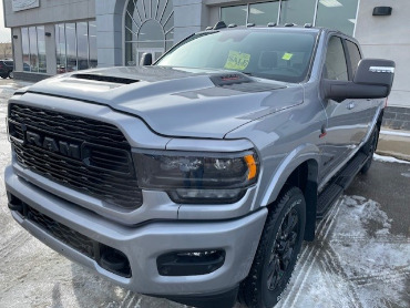 2024 Ram 3500 SAVE $15,000!!,FREE DELIVERY IN ALBERTA!!