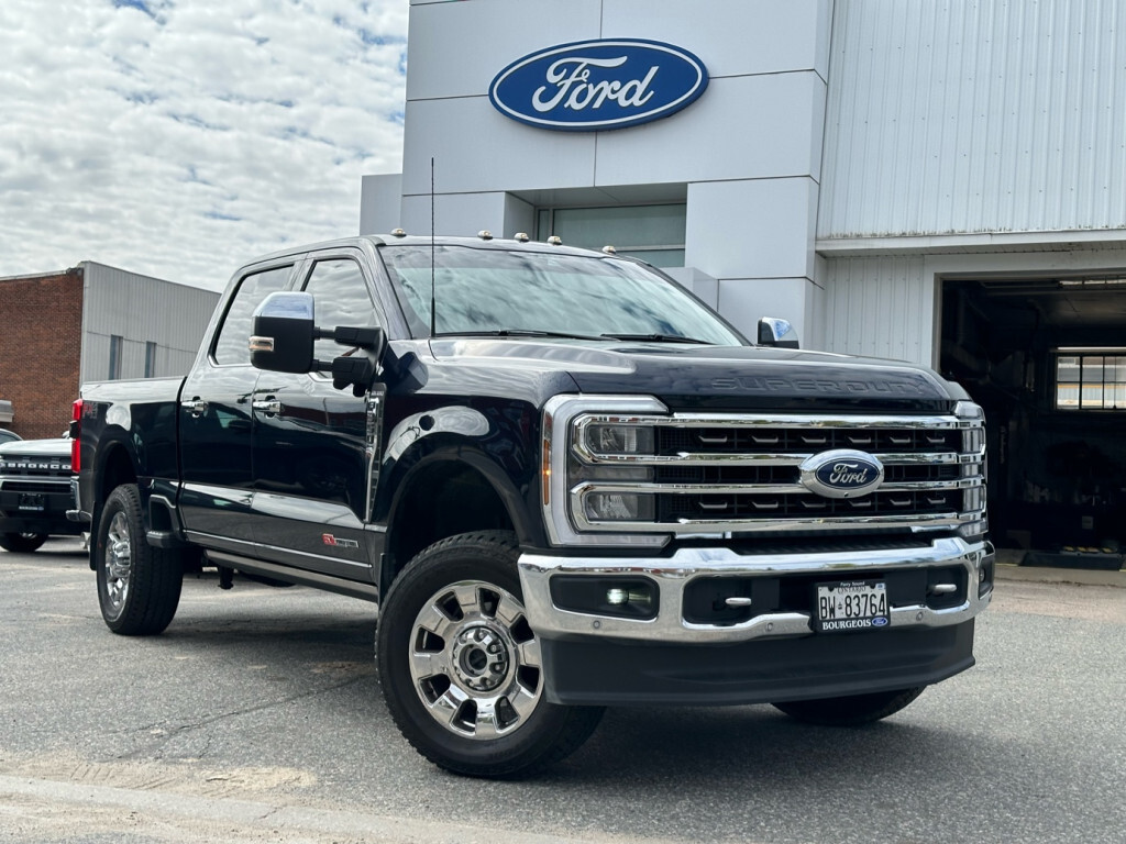 2024 Ford F-350 SUPER DUTY King Ranch  - Low Mileage