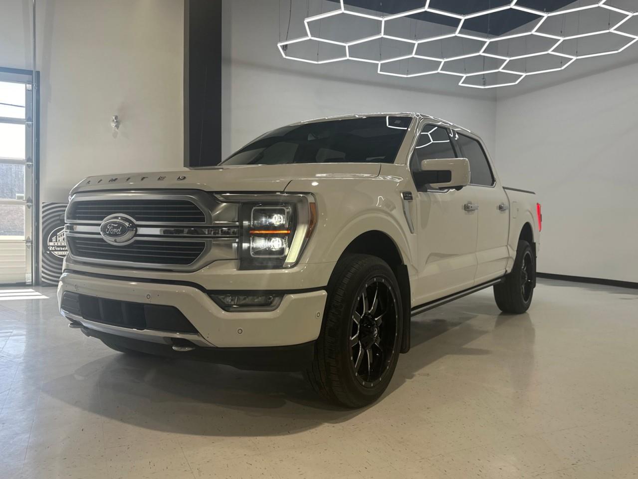 2021 Ford F-150 Limited Comes with factory rims