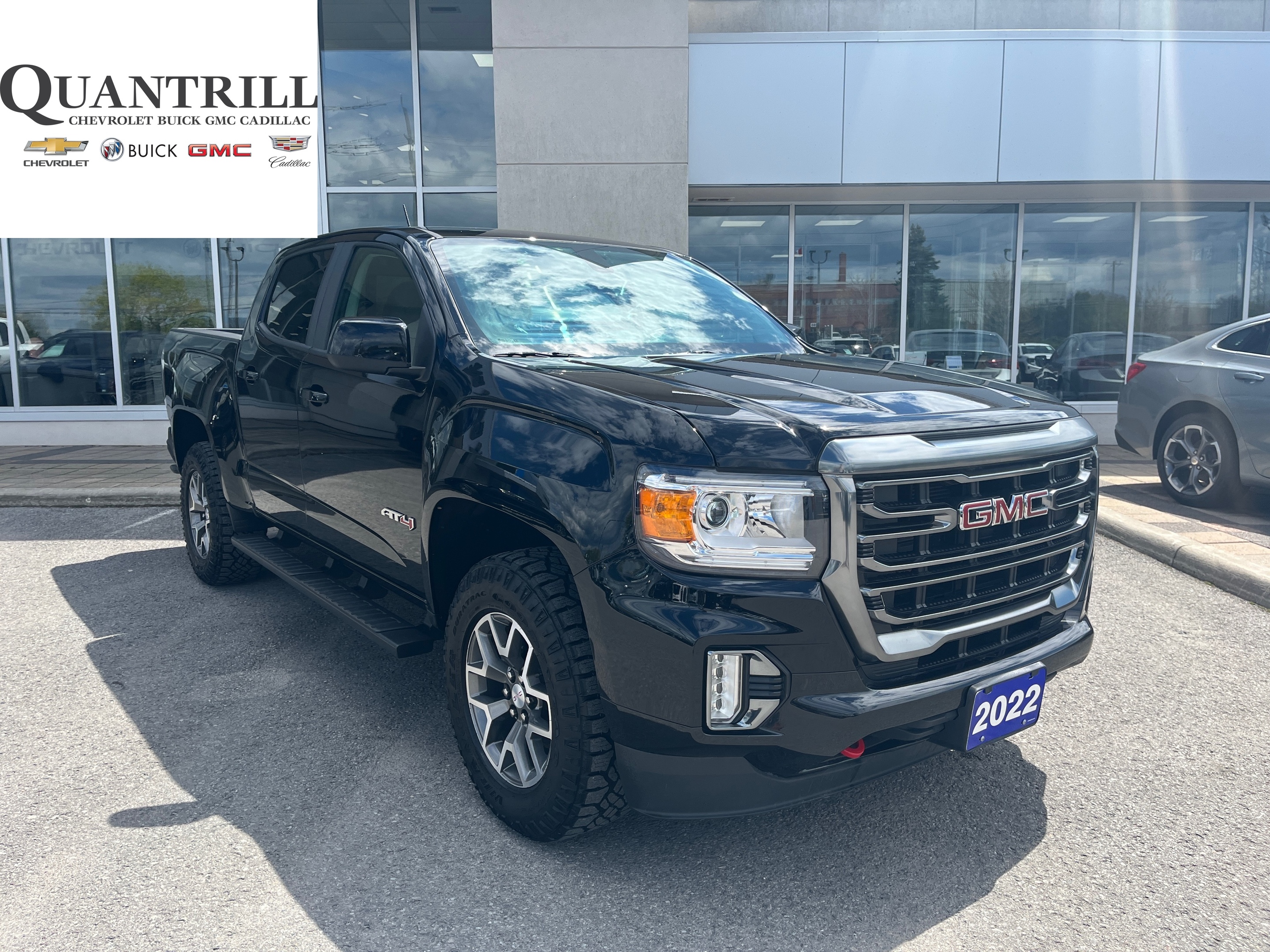 2022 GMC Canyon AT4 Crew + 3.6L + Heated Seats + Trailering Pkg + 