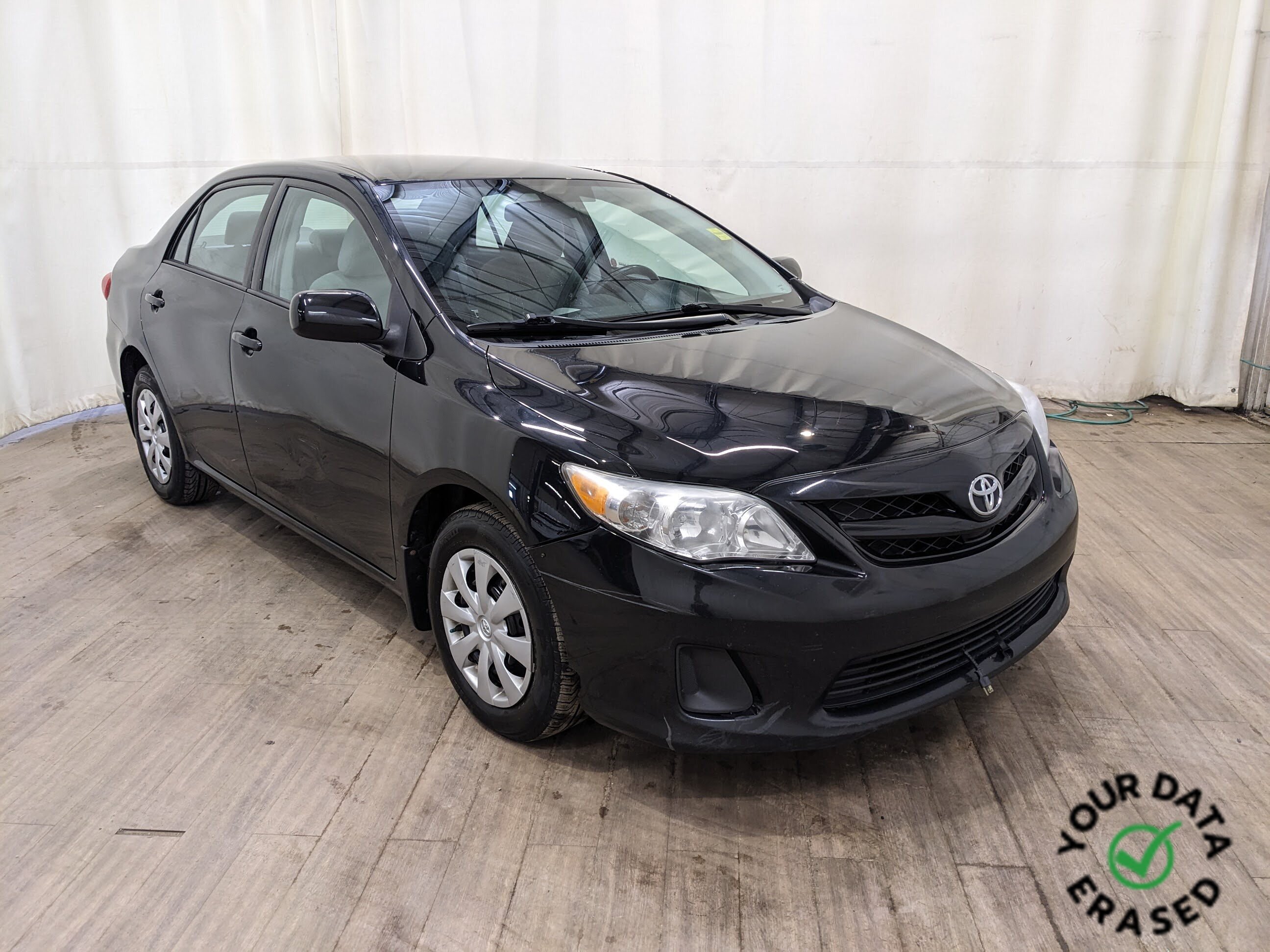2013 Toyota Corolla CE |No Accidents | Manual Transmission | Bluetooth