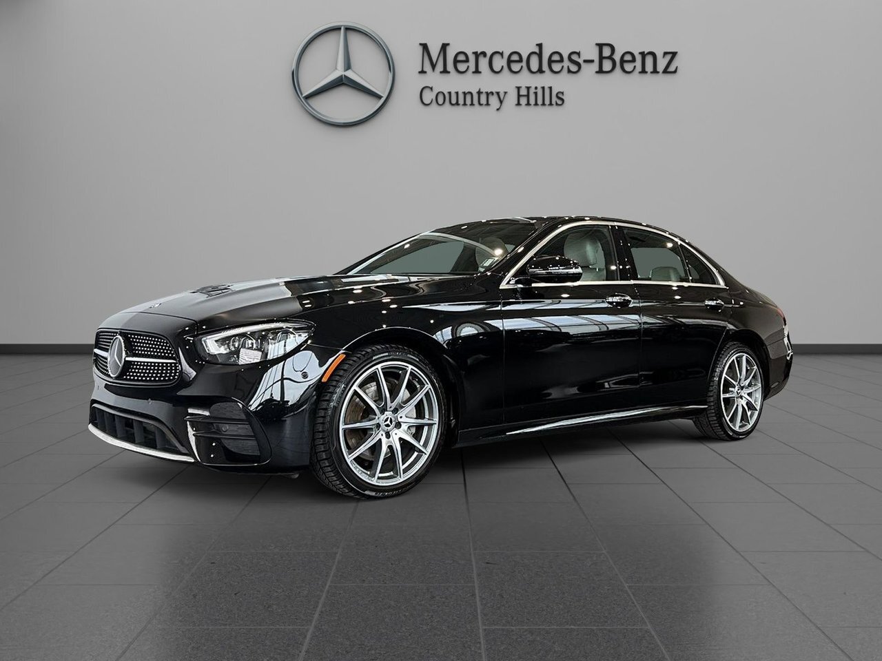 2021 Mercedes-Benz E350 4MATIC Sedan Highly equipped! Awesome value!
