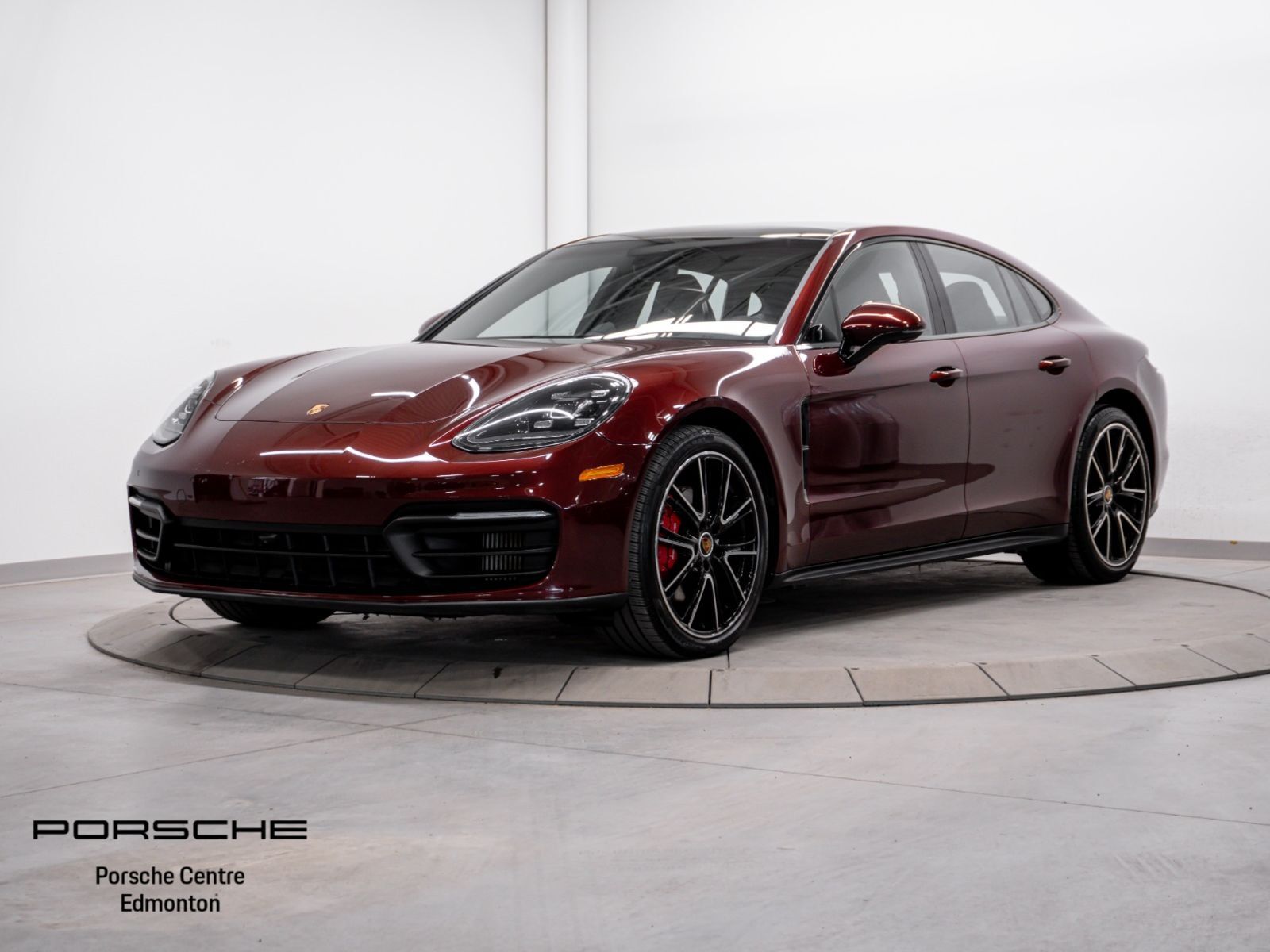 2021 Porsche Panamera  | No accidents, Sport Exhaust System w/ Tailpipes