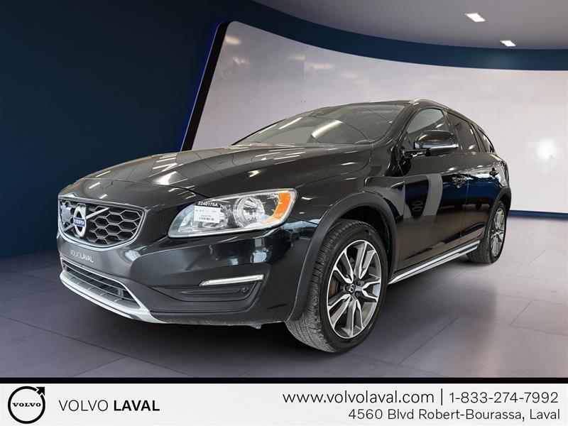 2017 Volvo V60 Cross Country T5 AWD Premier CLIMAT/ BLIS/ CONVENIENCE
