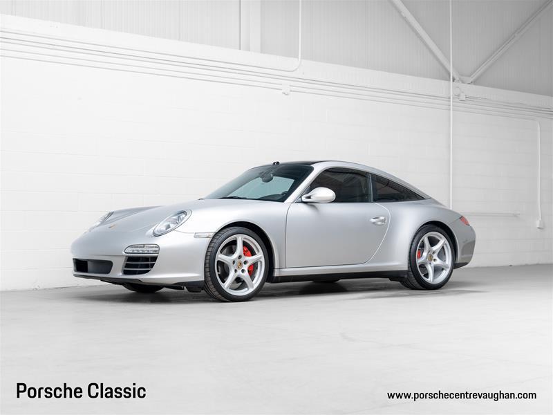 2009 Porsche 911 Targa 4S / PORSCHE CLASSIC/ CHRONO/ *MANUAL*/ SPOR