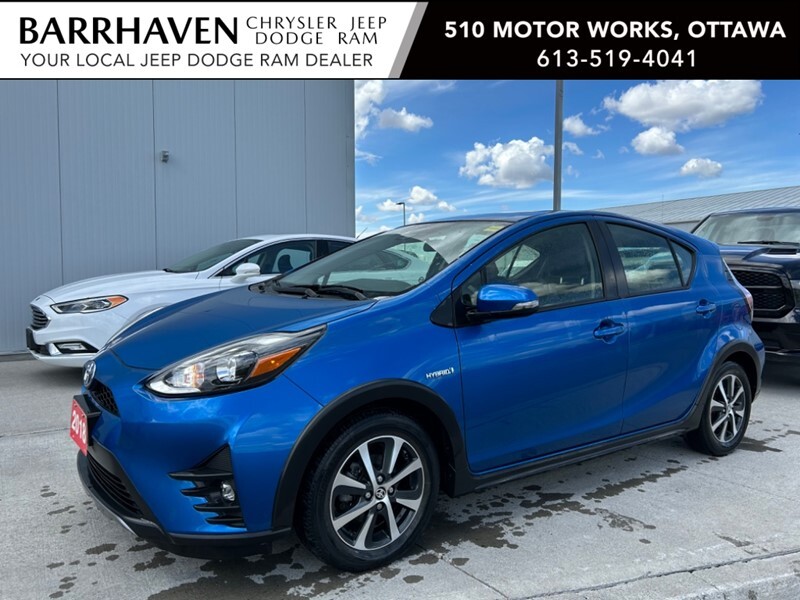 2018 Toyota Prius c Technology Auto | Leather | Sunroof | Low KM's