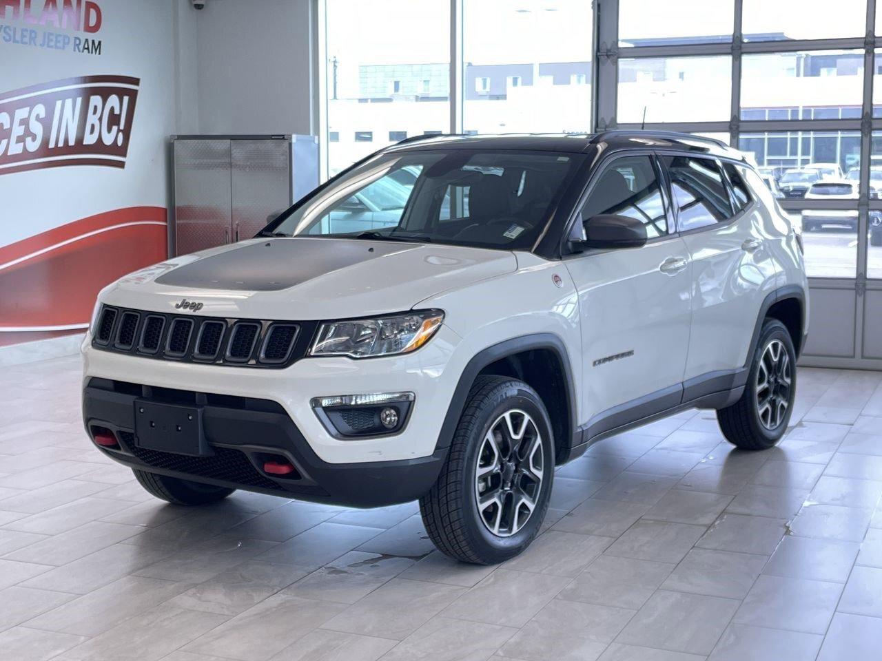 2021 Jeep Compass Trailhawk | 4X4 | Leather | Backup Camera | Heated
