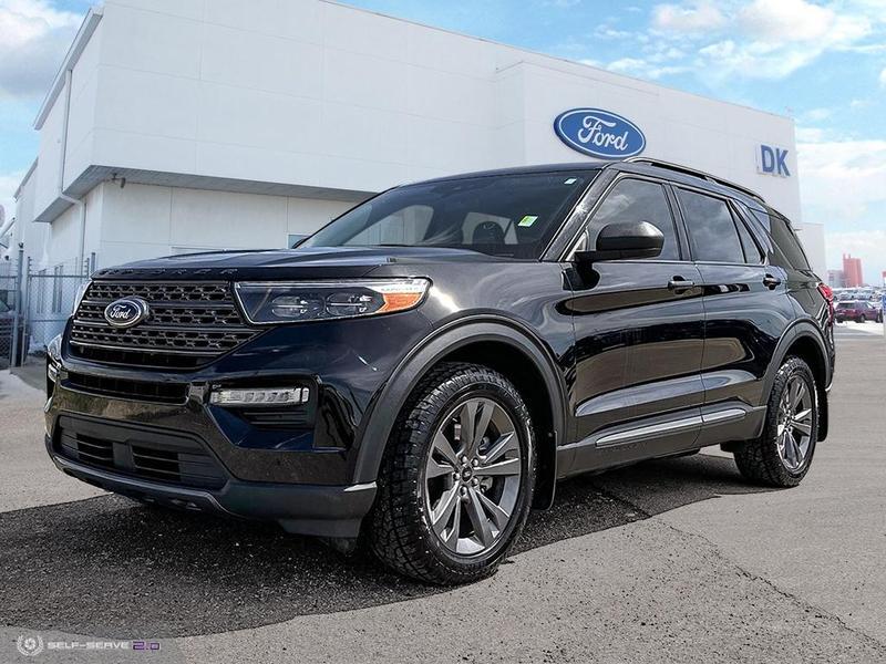 2021 Ford Explorer XLT High Package  202A w/Leather, Moonroof, and Na
